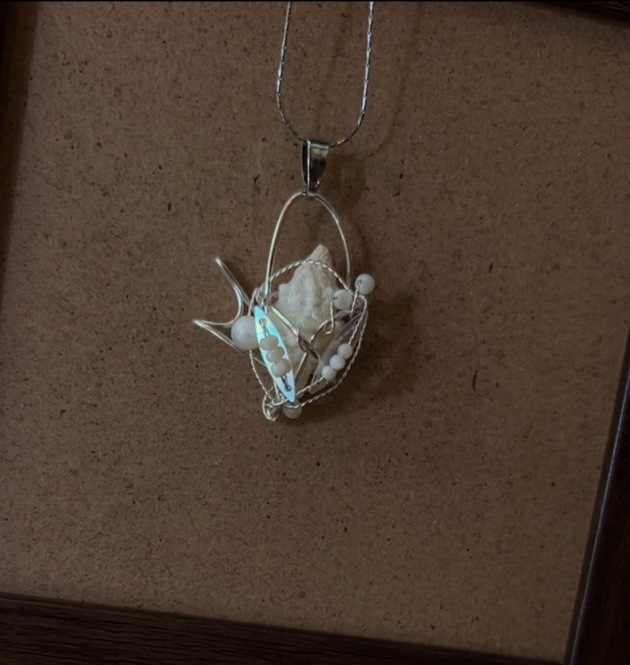 Shell necklace|2