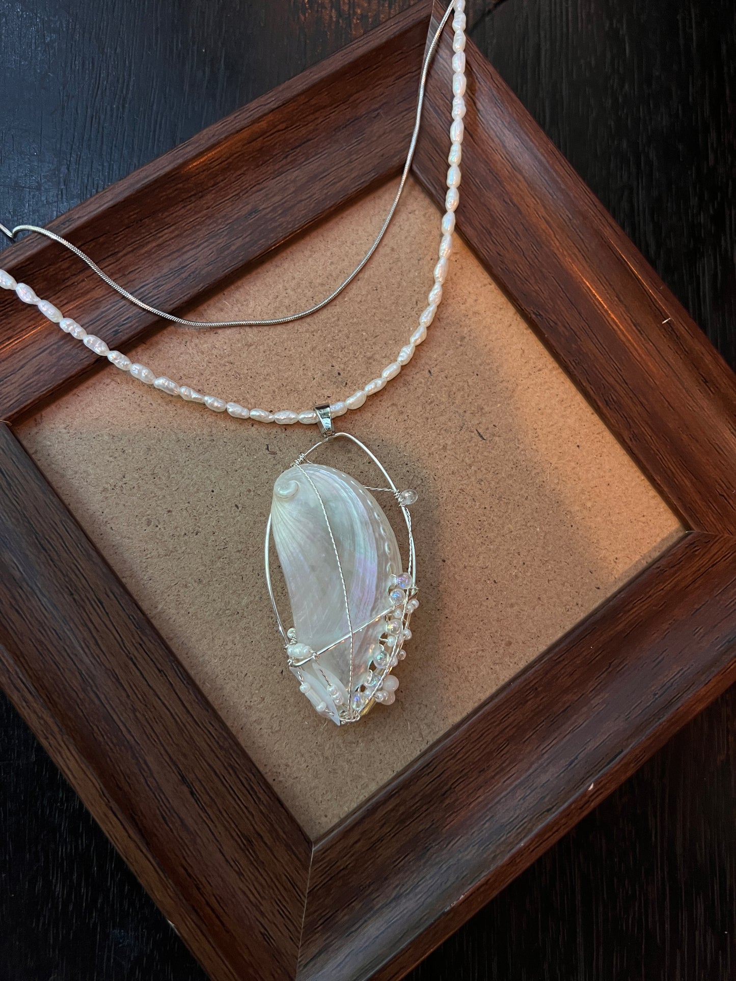 Shell & Pearls necklace