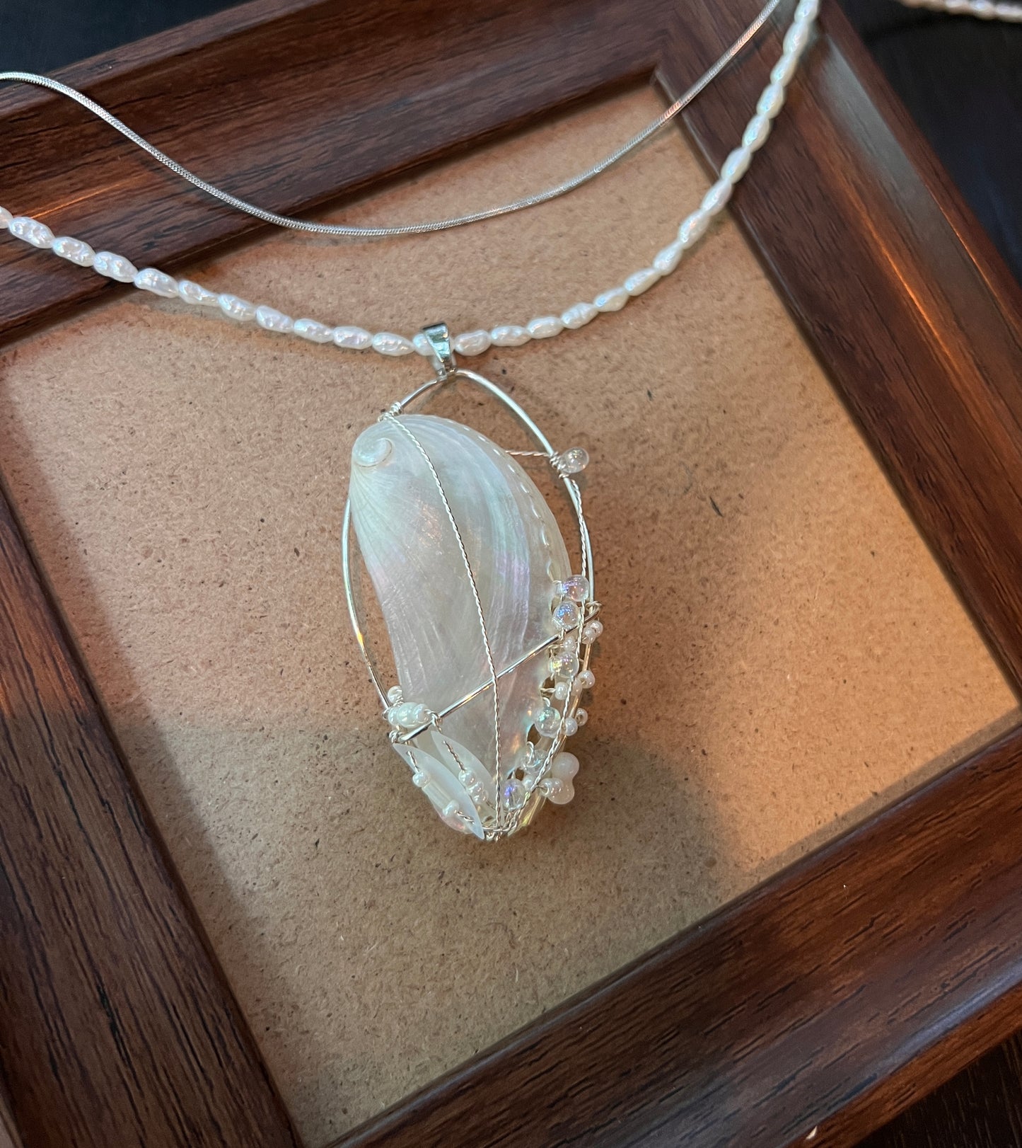 Shell & Pearls necklace