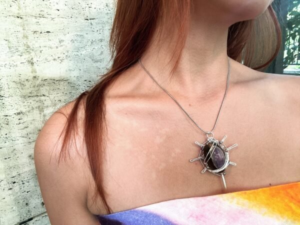 Braveheart Ode | Handmade Seashell Unique Necklace