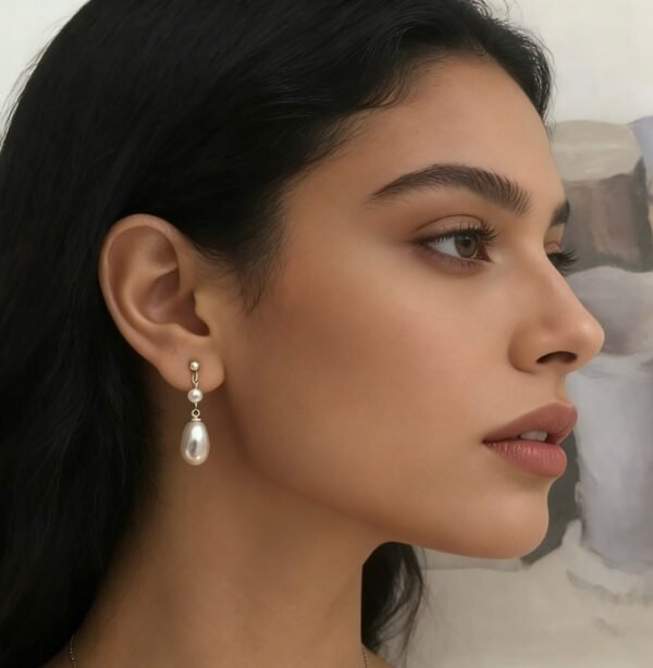 Natural Baroque Pearl Earrings, Light Luxury with High-End Elegance and Grace